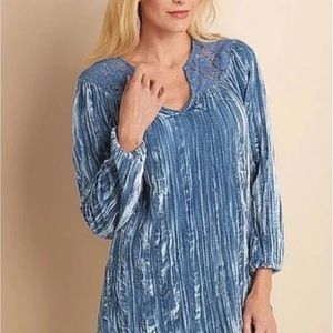 Soft Surroundings | Corinne velvet top | XL